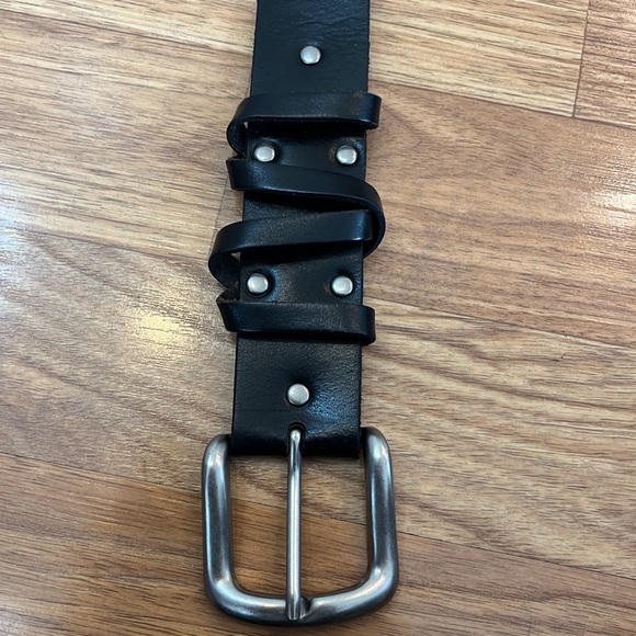 Black Leather Belt Size Medium NWOT - Picture 3 of 4